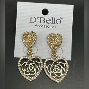 NEW!! D’Bello heart shaped dangle rhinestone earrings